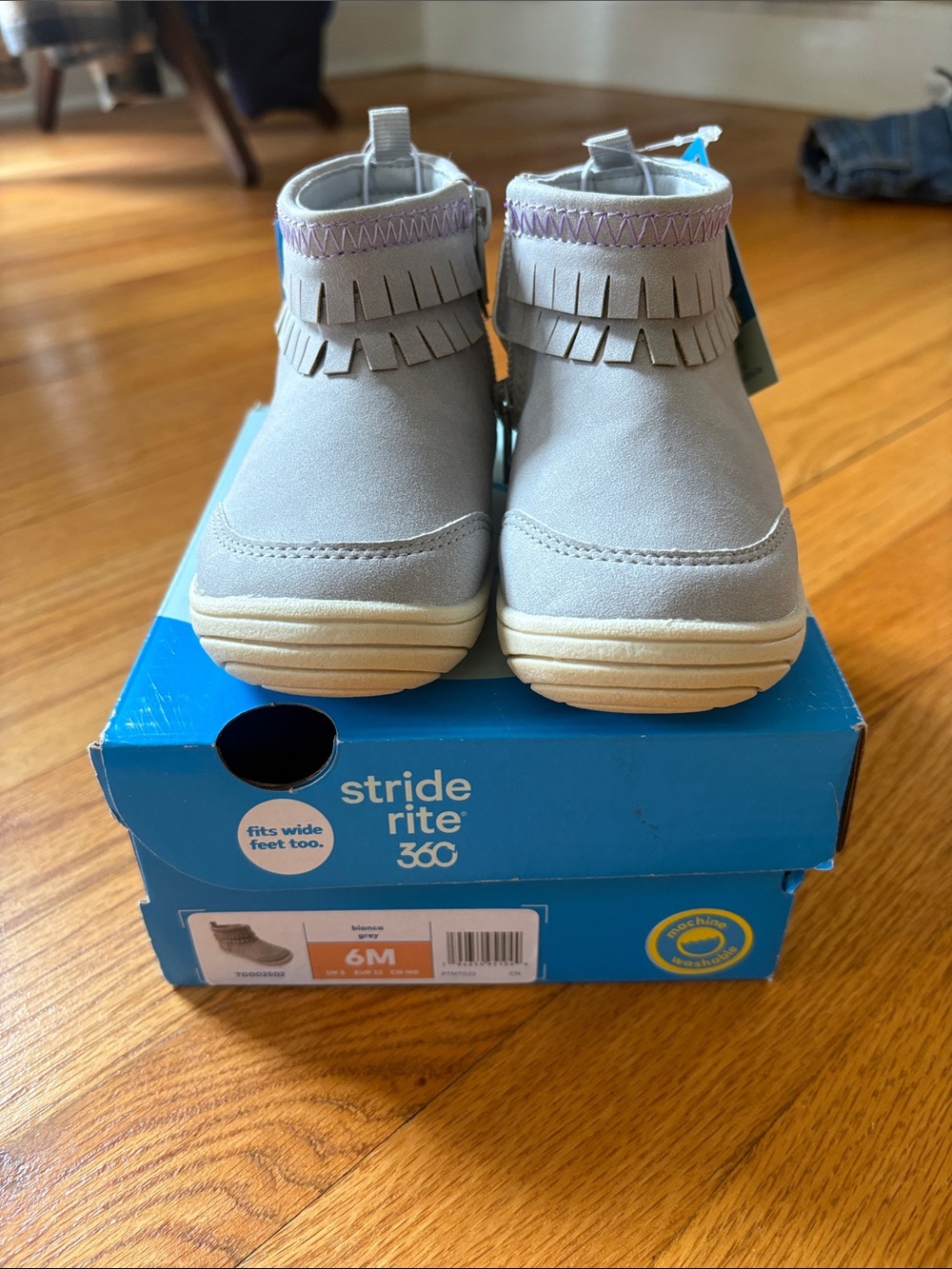 Stride Rite Light Gray Fringe Ankle Boots with Zipper